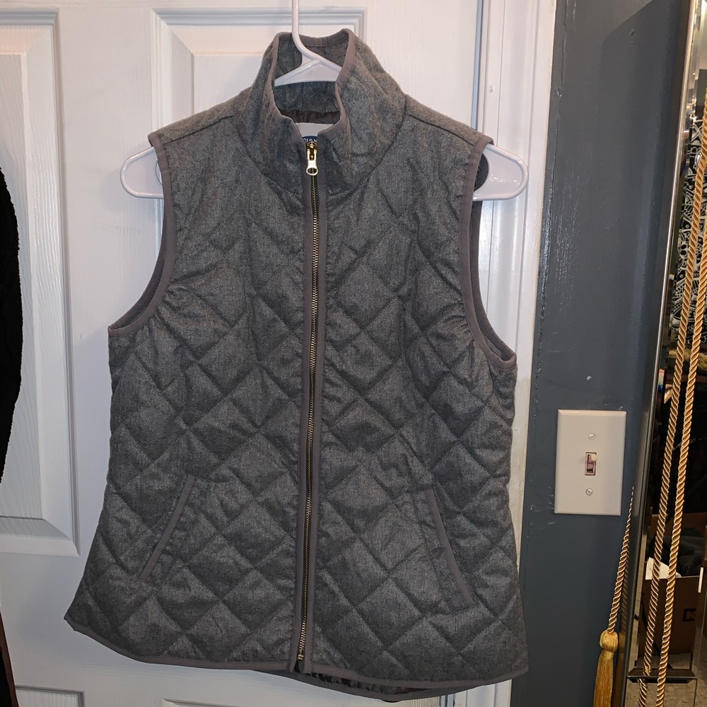 Gray old navy vest